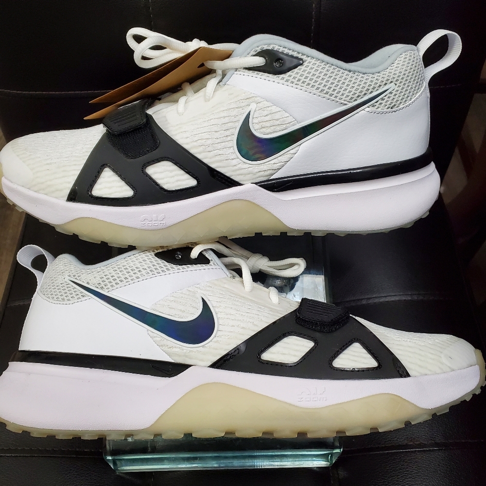 New, Nike Air Zoom Diamond Elite Turf White Iridescent DZ0503-103 Men’s Size 11.